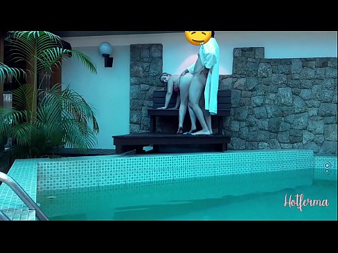 ❤️ Bos mengundang pelayan ke kolam renang, tetapi tidak bisa menahan panas ❤️❌ Rusia porno pada kami id.raceporn.ru ❤
